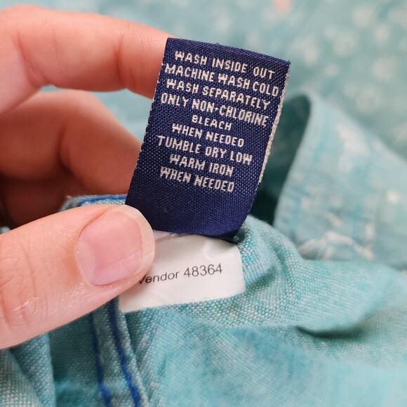 Modern Amusement Mens Button Up Shirt Size XL Blue White Camping Print Casual - Picture 8 of 10